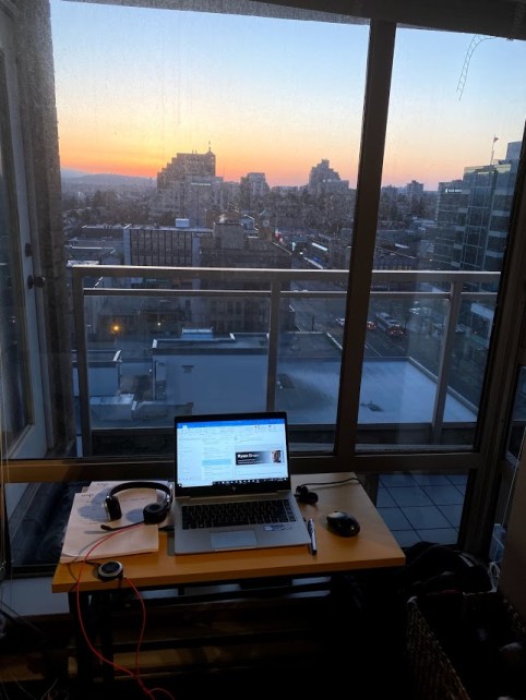 Work station